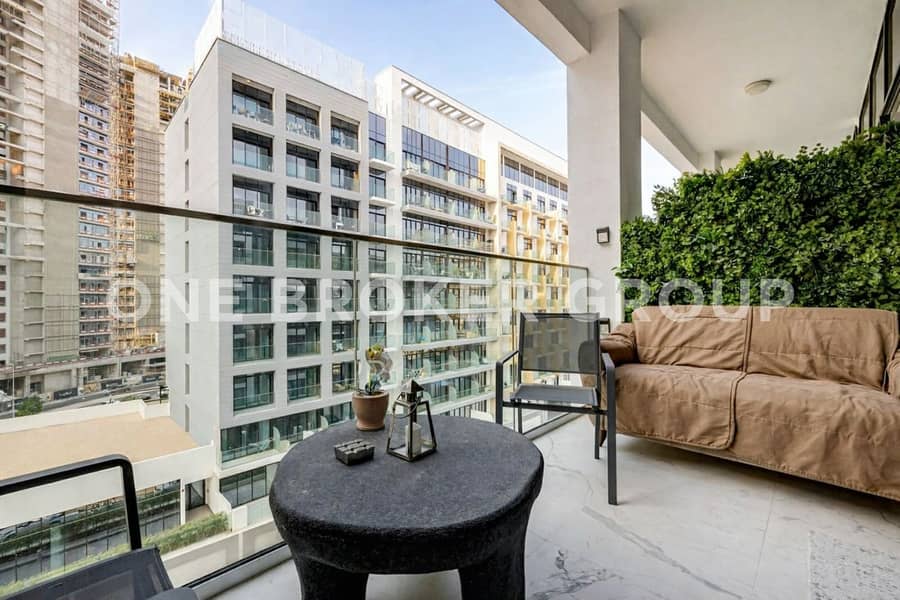 Revamped Luxury Unit | Furnished | Large Layout Revamped Luxury Unit | Furnished | Large Layout