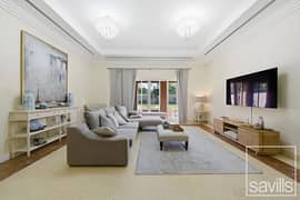 Corner | Big Plot | Close to Amenities