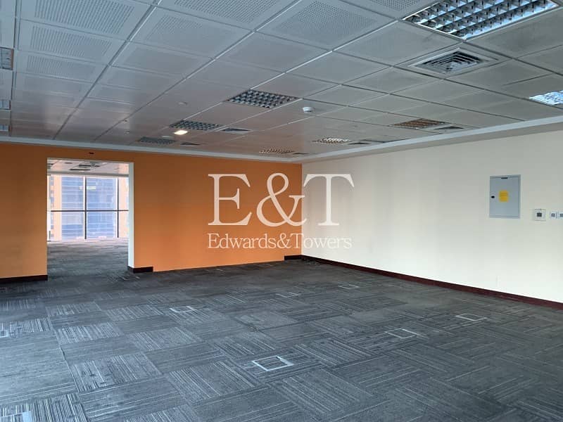 Fully Fitted Office for rent Indigo Icon | JLT