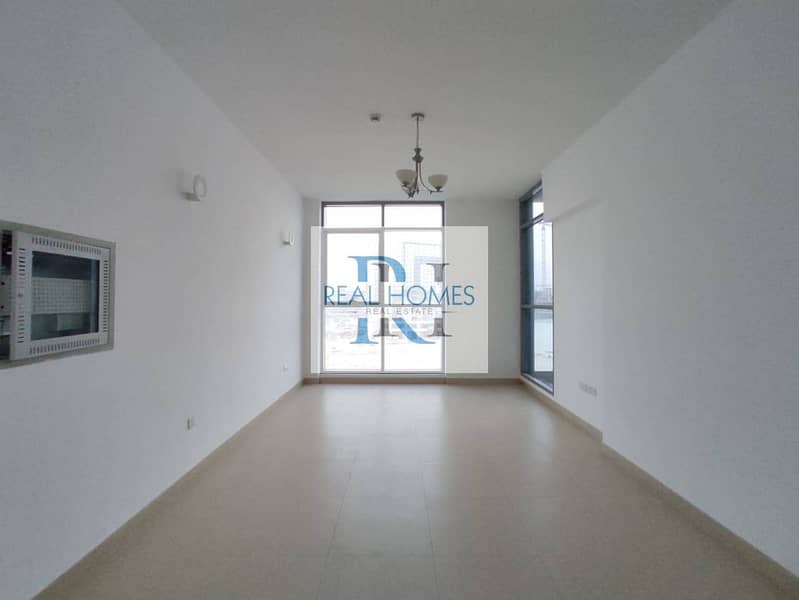 Exclusive 1Bed | Spacious and Bright | Balcony |