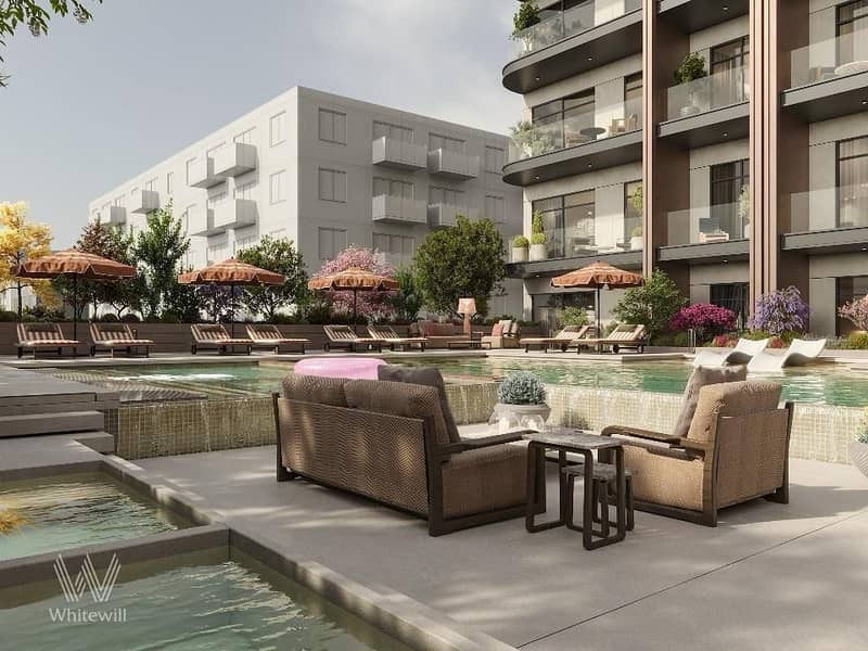 Pool & Community Views | Middle Floor | HO Q4 2026 - Image 10