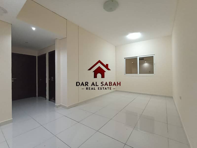 DECENT MAINTAINED BUILDING•2BHK NEAR DUBAI BORDER•30 DAYS FREE• CLOSE RTA BUS F22 F24