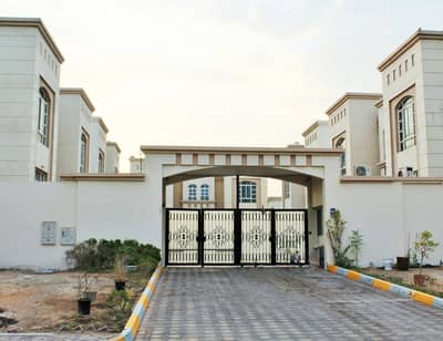 Brand new studio with parking &Tawtheeq/No agent fees Brand new studio with parking &Tawtheeq/No agent fees