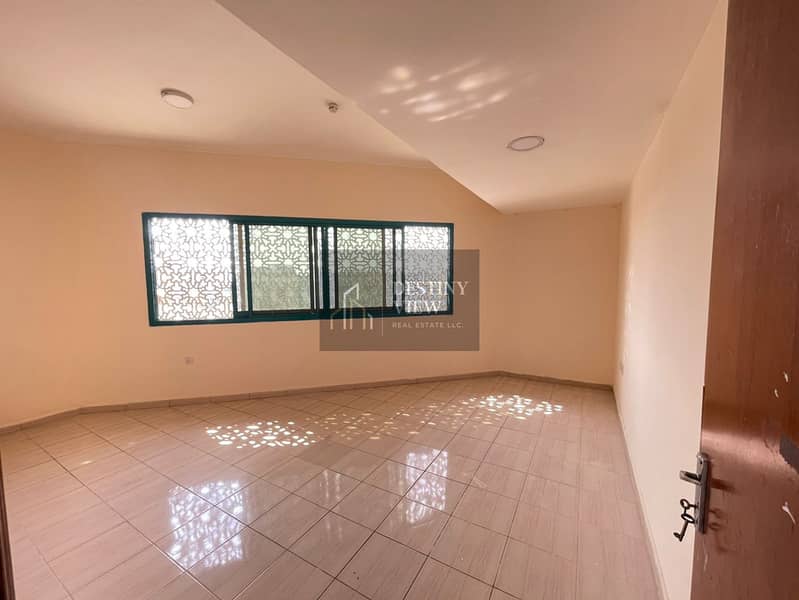 Spacious 2BHK Apartment in Muweilah | 1400 Sqft | 1 Baths | AED |38000 | on sheikh Mohammed zayed bin road