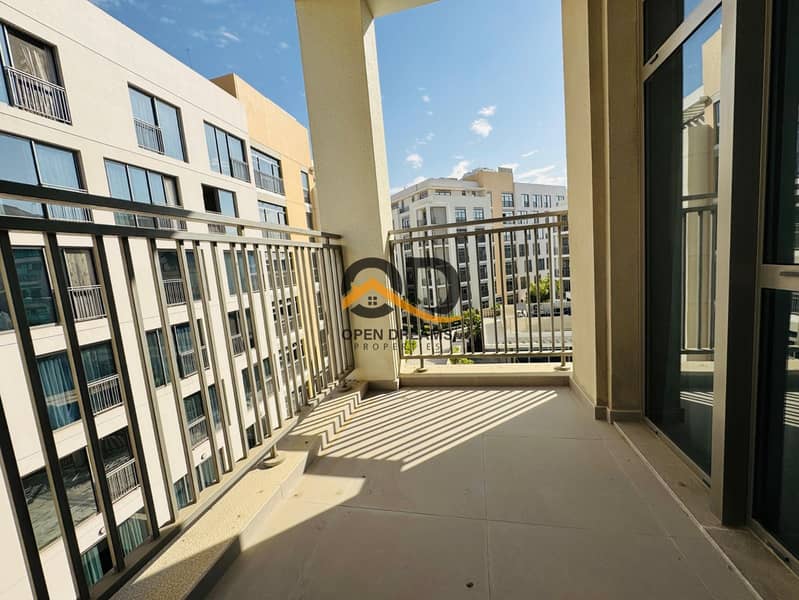 Luxurious 2bedroom | Balcony | Fully furnished | Luxurious amenities