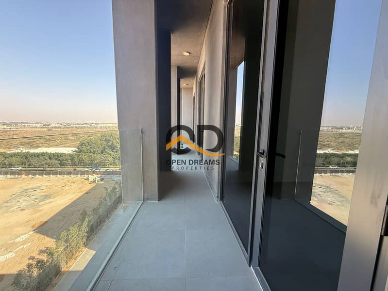 Hot offer | Luxurious 2bedroom | big Balcony | Gym pool | prime location