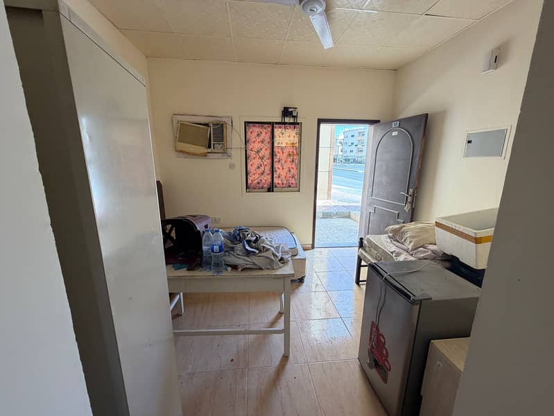 Studio Apartment for Annual Rent in Al Rawda 3, Ajman 18,000 AED in 6 installments Ground floor, unfurnished Separate kitchen and spacious area Locate