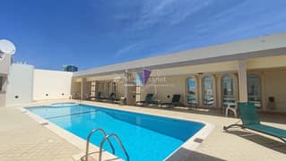 شقة في منطقة الكورنيش 4 غرف 135000 درهم - 14736667