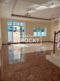 فیلا في مردف 3 غرف 125000 درهم - 14732531