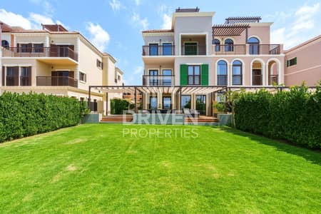 5 Camere Villa in Affitto a Jumeirah, Dubai - Villa a Jumeirah,La Mer, 5 camere da letto, 1500000 AED - 14738764 5 Camere Villa in Affitto a Jumeirah, Dubai - Villa a Jumeirah,La Mer, 5 camere da letto, 1500000 AED - 14738764