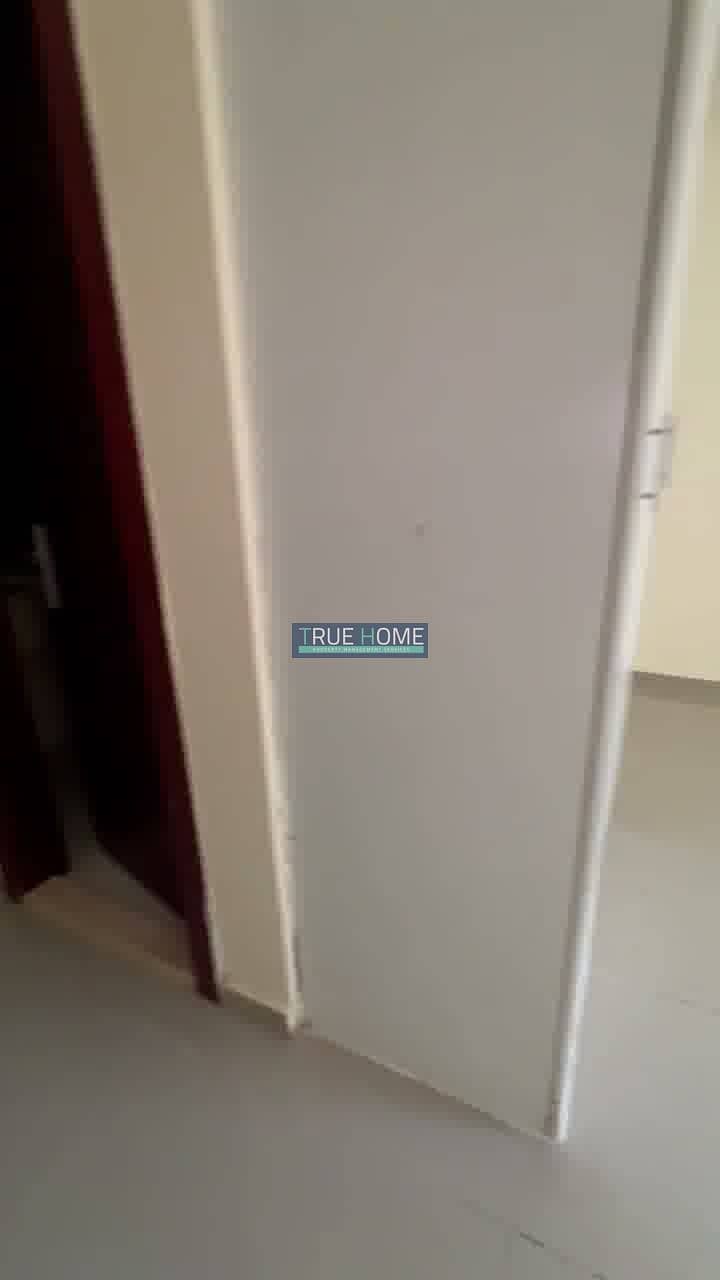 7 ezgif-frame-104. jpg