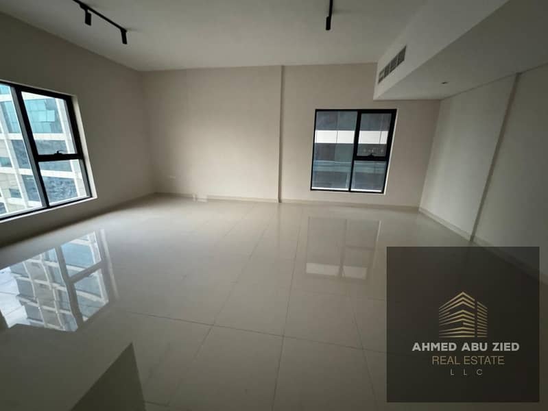 Annual Rent in Ajman – Luxury 3 Bedroom Apartment with 2 Master Rooms, 3 Baths Maid’s Room, Balcony, Super Deluxe Finishing, Central AC, Al Rashidiya1