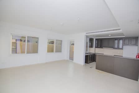 Ready to move in|Single row|Close to swimming pool Ready to move in|Single row|Close to swimming pool