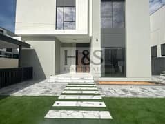 فيلا من 4 غرف نوم | حديقة خاصة | تراس وإطلالة على وسط المدينة