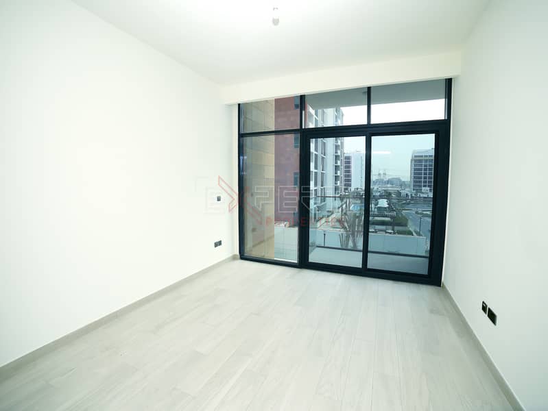 Bright & Spacious | Ready-to-Move | Modern Layout Bright & Spacious | Ready-to-Move | Modern Layout