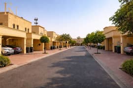 فیلا في الينابيع 8،الينابيع 2 غرف 145000 درهم - 14743782