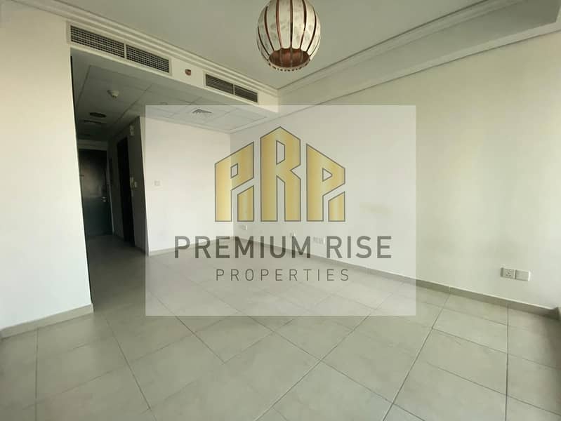 Near Metro | Studio Apartment | Balcony