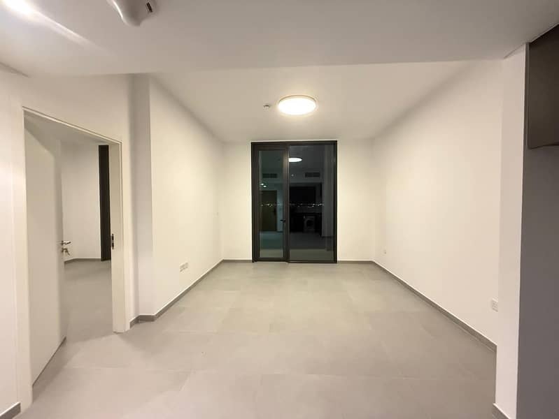 5 1000532028. jpg