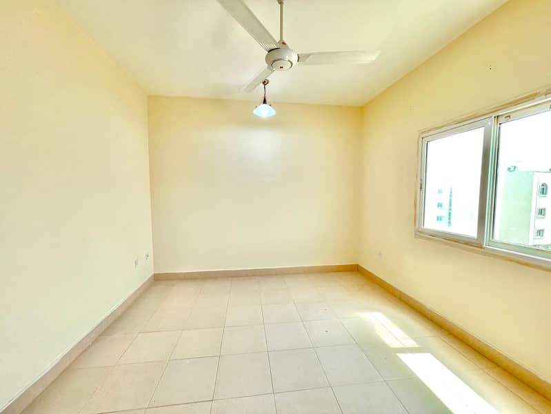 Spacious 2BHK with 1 washroom , balcony and AC in muwaileh