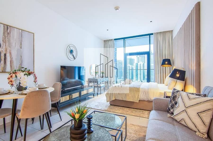 Marquise Square- Exceptional Studio