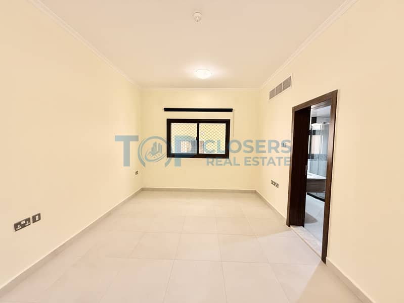 2BHK | Neat And Clean| Elevator | Basement Parking