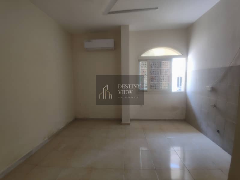 Spacious studio Apartment in Muweilah | 450 Sqft | 1 Baths | AED |18000 New Building | near to the Safari Mall