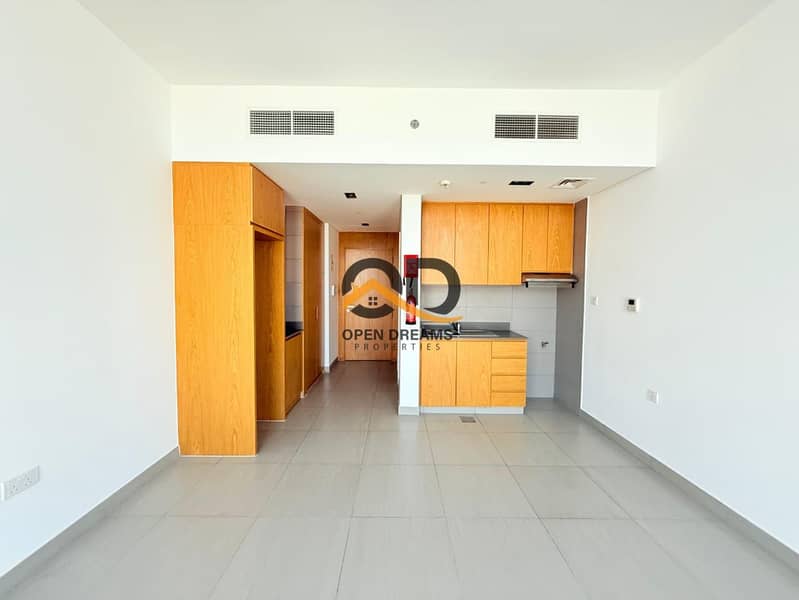 Lavish Studio | Covered parking | Luxurious amenities |