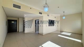 شقة في مزايا 30،كيو بوينت،ليوان 3 غرف 110000 درهم - 14746588