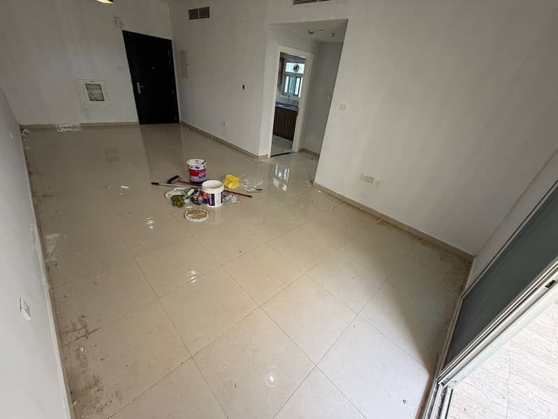 Al Mowaihat 3: Huge 1BHK & Large Balcony. 29k (6 checks). Brand new building, Central AC. Easy exit to Sharjah/Dubai & MBZ Road. Prime location.