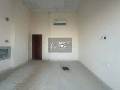 Shop para en Alquiler en Tilal City, Sharjah - 1000024638. jpg Shop para en Alquiler en Tilal City, Sharjah - 1000024638. jpg