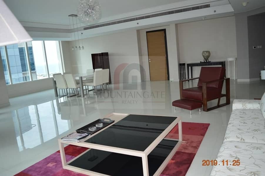 Spacious Luxurious Apartment In Corniche Al Buhaira