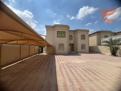 فیلا في الظيت الجنوبي،الظيت 11 غرف 134990 درهم - 14750228