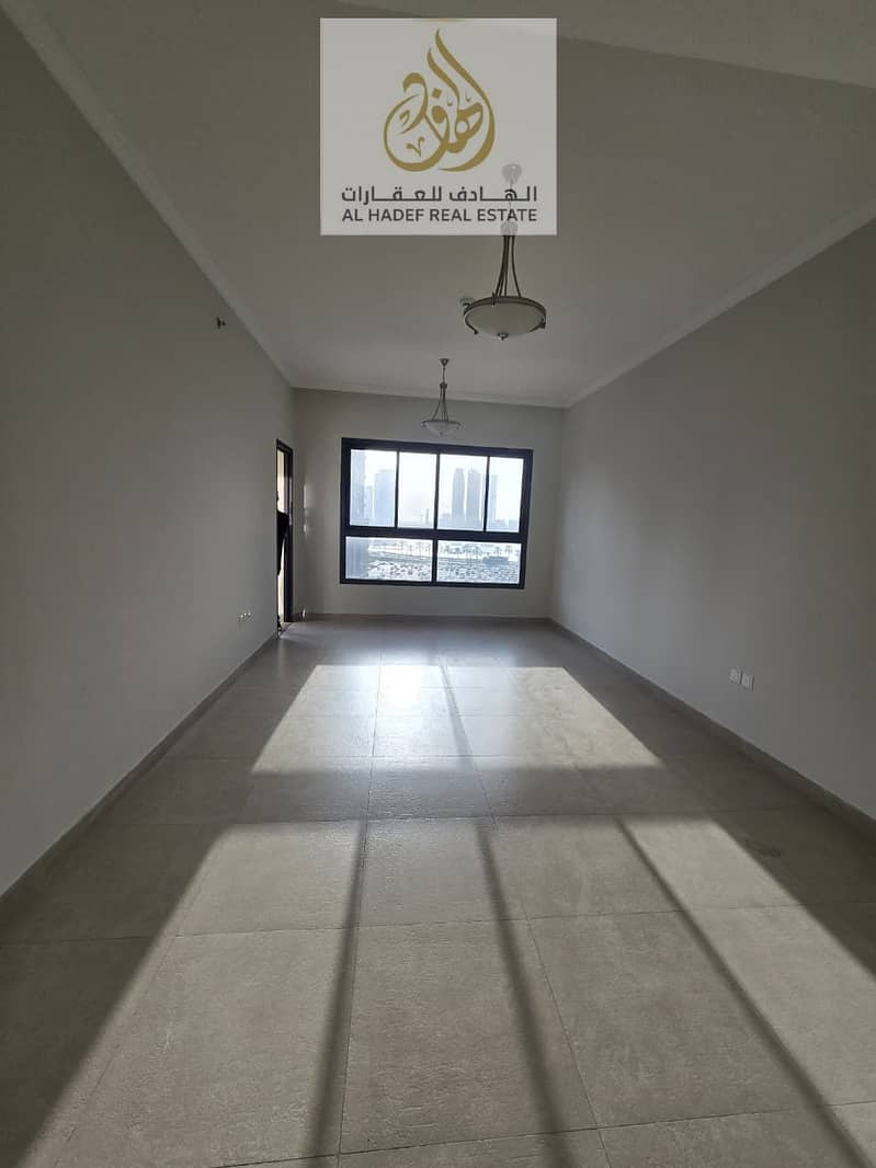 Two-bedroom master apartment with living room – second occupant, luxury finishing, balcony, free parking