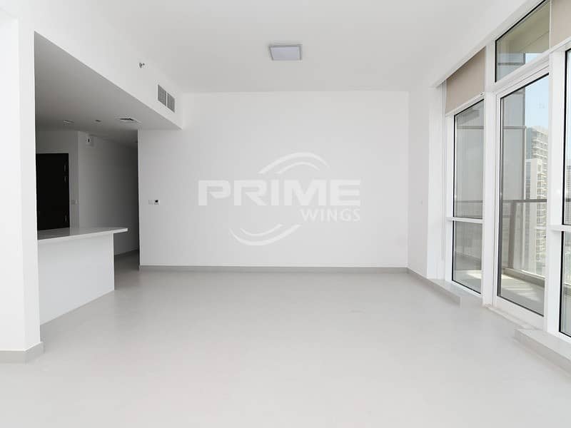 Large 3Bedroom Apt in Business Bay Brand New