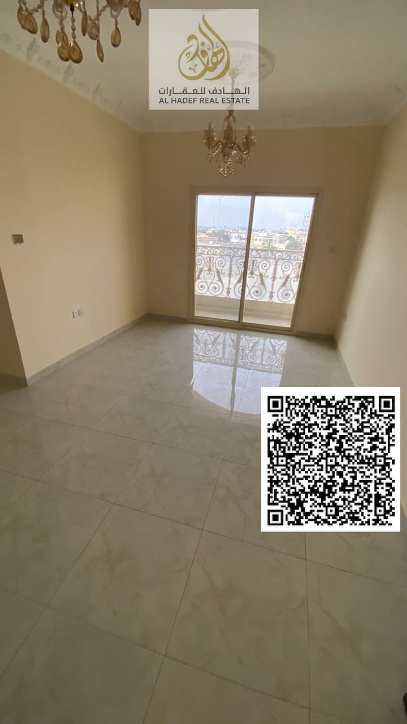 One bedroom and living room with two bathrooms and a balcony. Second occupant. Includes built-in wardrobe. Super deluxe finishing. Very spacious. Annu