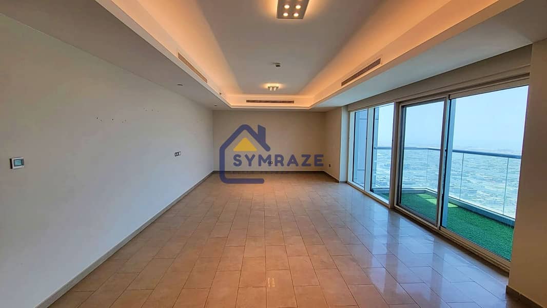SZR & Sea View | Close to Metro | Maid's room