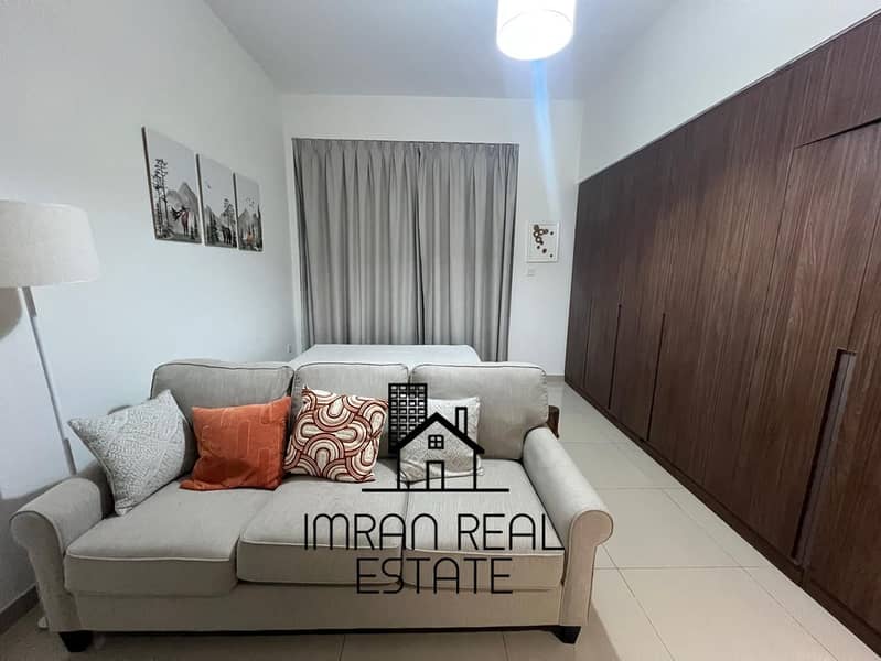 Furnished Studio in community | Family Area