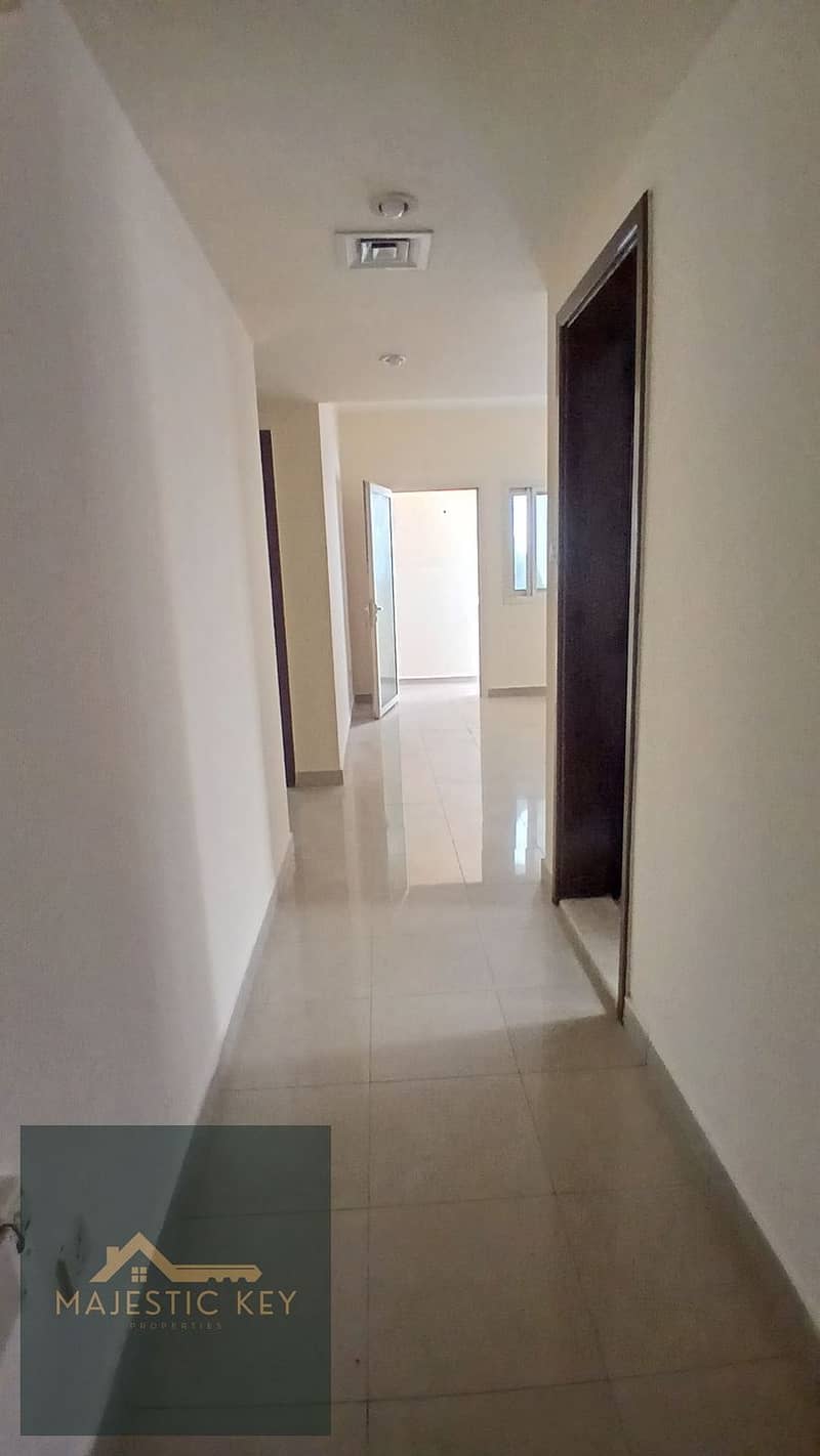 SPECIOUS 1BHK WITH BALCONY CENTRAL AC ONLY IN 32K
