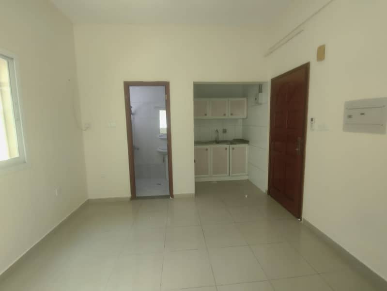 Lavish studio full family building near in muwailah sharjah