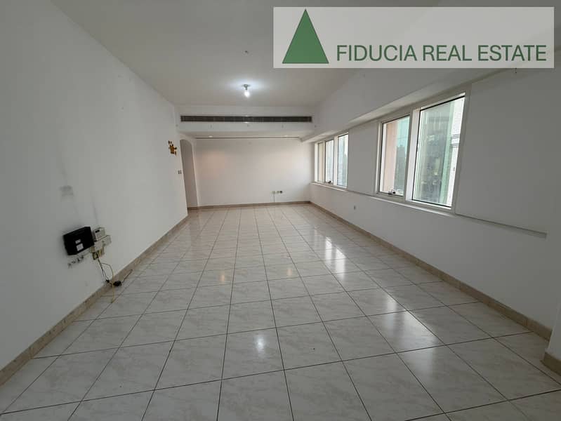 3BHK & Closed Kitchen In Hamdan Street, Abu Dhabi