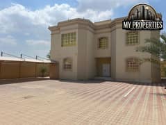 فیلا في الظيت الجنوبي،الظيت 10 غرف 135000 درهم - 14753273