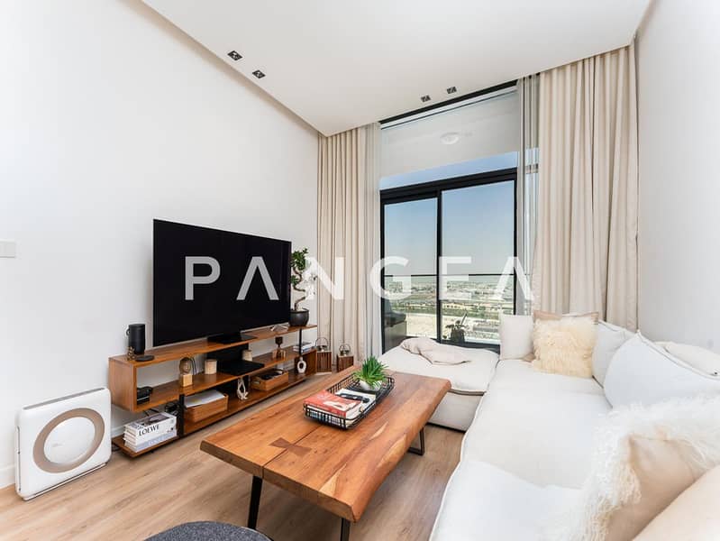 Upgraded I High Floor I Fully Furnished