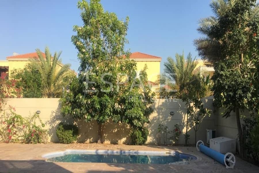 Private Pool | Good Location | Well Kept