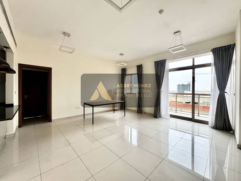 Spacious | Well Mantained | Open View | Mid floor