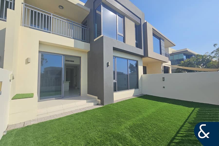 Maple 1 | Green Belt | 4 Bedrooms Maple 1 | Green Belt | 4 Bedrooms