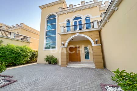 4 Camere Villa in Affitto a Jumeirah Park, Dubai - Villa a Jumeirah Park，District 9, 4 camere da letto, 290000 AED - 14756702