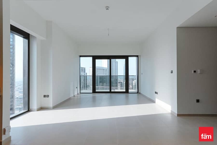 Modern & Elegant | Ready To Move in