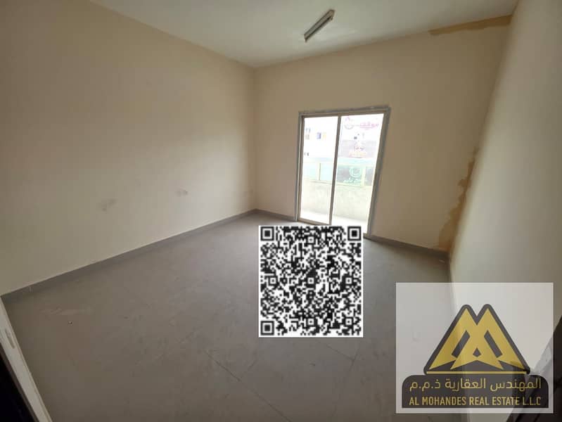 A distinctive apartment with a very large area and practical design, suitable for families looking for comfort and ample space.