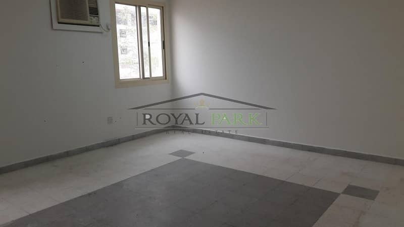 Bulk rooms in well maintained staff / labour accommodation in Jebel Ali 1