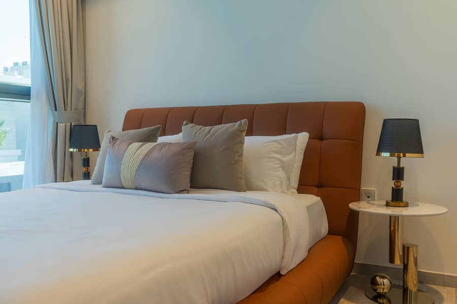 17 bed details . jpg